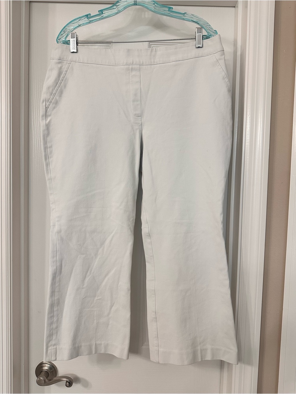 SPANX off White Wide-Leg Cropped Jeans